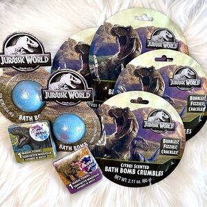 Jurassic World Tropical Fruit Bath Bomb, Citrus Crumbles, & Magic Towels Bundle